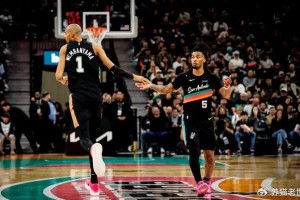 华体会官网-申京准三双完爆文班亚马，杜兰特18+4+7探花郎暴走，火箭复仇马刺|凯文·杜兰特|圣安东尼奥马刺队|俄克拉荷马雷霆队|明尼苏达森林狼队|阿尔佩伦-申京_新浪体育_新浪新闻